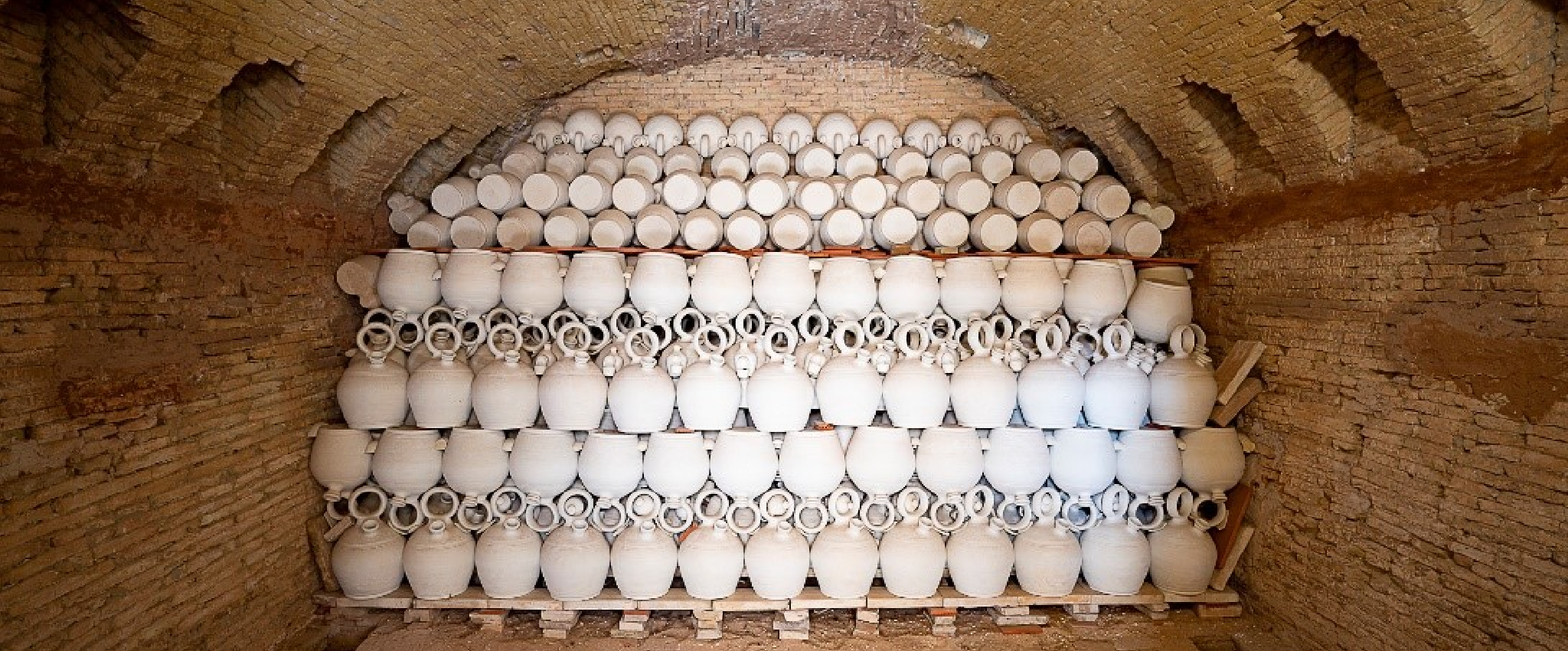 POTTERY TRADITION IN AGOST